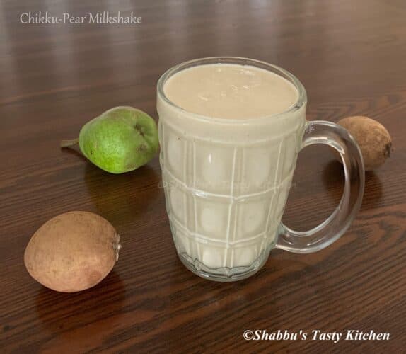 chikku-sapota-pear-milkshake